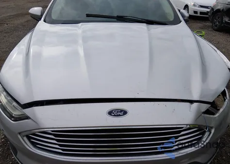 2019 Ford Fusion Hybrid Se из США, поврежденный, VIN 3FA6P0LU7KR151947